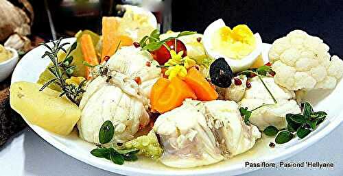 Queue de lotte + légumes / mayonnaise / capsaïcine /ail noir / poudre de baobab