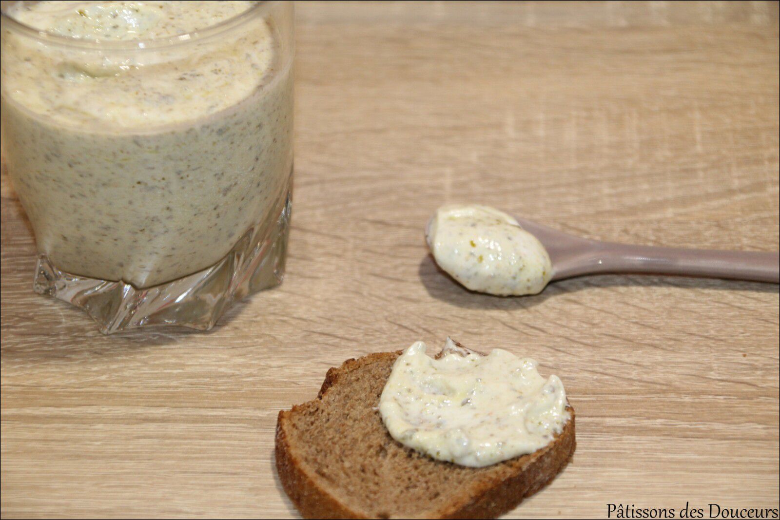 Une Crème Pesto et St Moret