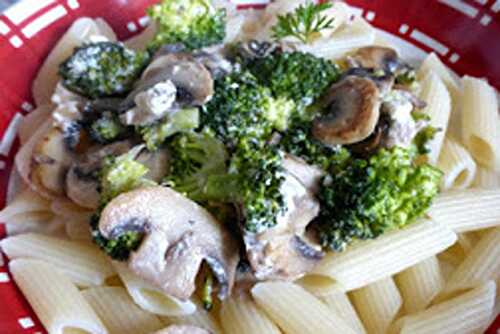 Pâtes au Brocoli Champignons et Feta