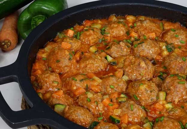 Boulettes de Viande Sauce aux Légumes WW