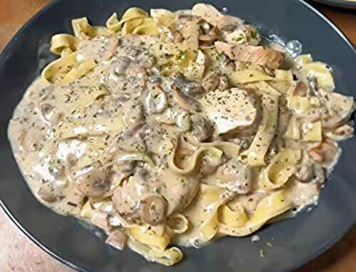 Pâtes Crémeuses au Poulet et Champignons