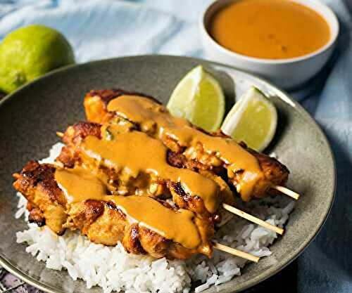 Brochettes de Poulet à la Sauce Curry Lait de Coco