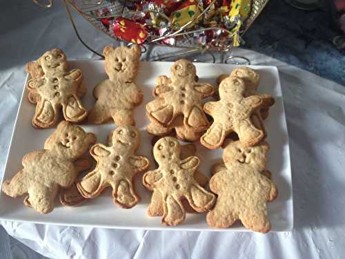 Sablés de la Saint Nicolas au café