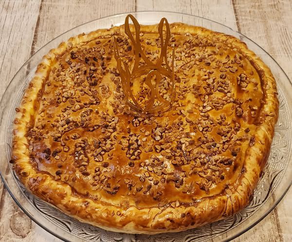 Galette crème de noisettes, pâte à tartiner chocolat blanc et noisettes