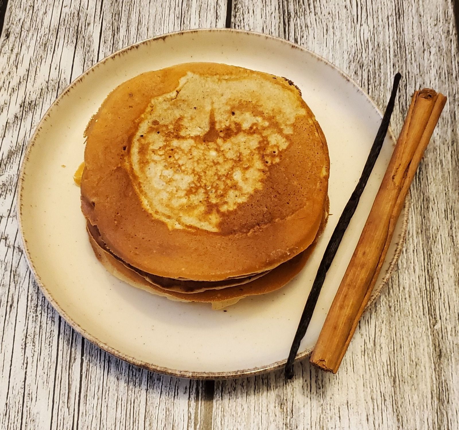 Pancakes vanille et cannelle