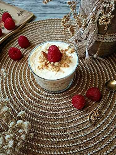 Tiramisu à la framboise et pistache