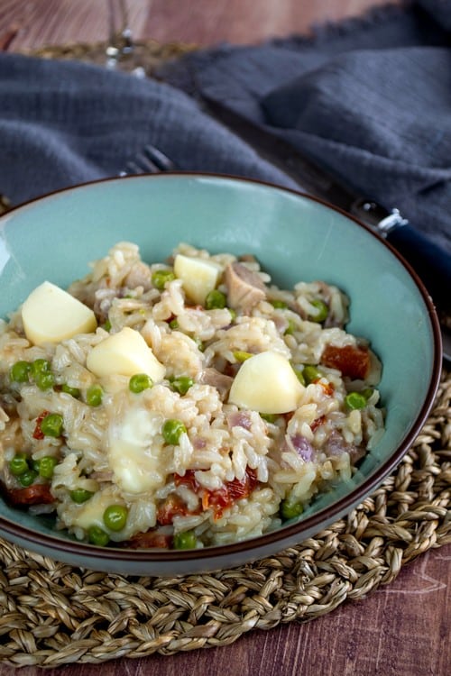 Risotto au poulet tomates séchées et petits pois