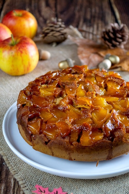 Gâteau renversé aux pommes caramélisées