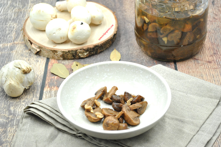 Bocal de champignons