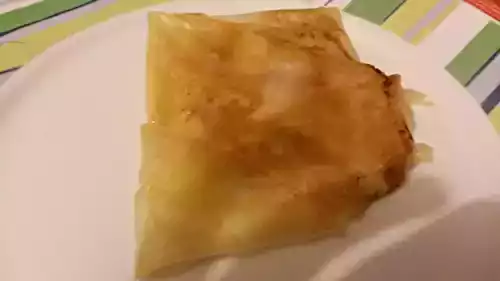 Feuilletés à la mozzarella et au jambon cru