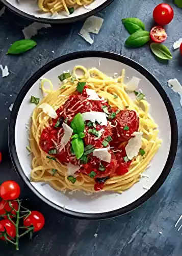 Spaghetti à l'ail et à la tomate