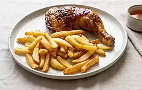 Frites belges maison et poulet sauce miel-moutarde