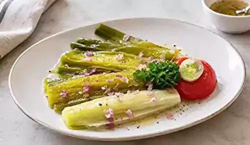 Poireaux vinaigrette à l’échalote et au persil