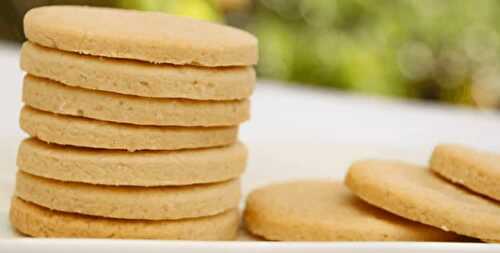 Biscuits au sucre pas cher - un délicieux gâteau à moins de 3 euros.