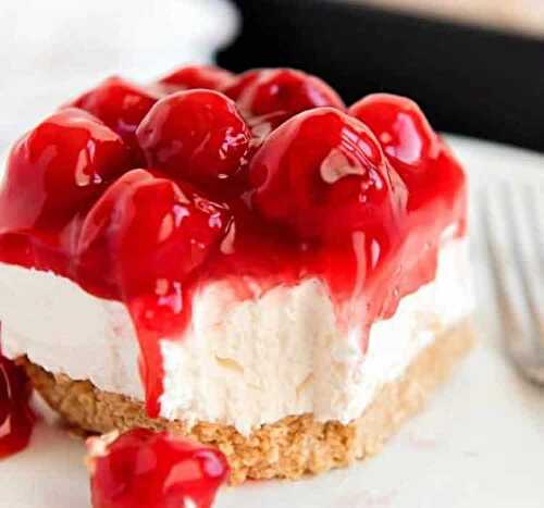 Cheesecake cerises sans cuisson - délicieux gâteau pour votre dessert.