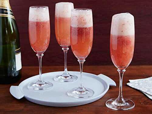 Cocktail de champagne aux fraises avec thermomix - recette thermomix.