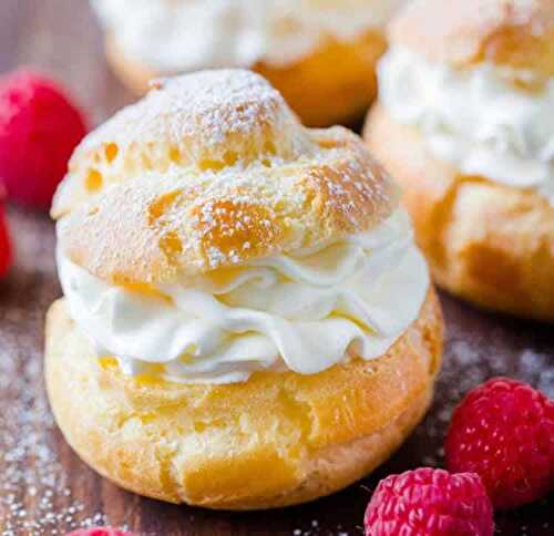 Comment faire des choux à la crème - délicieux gâteau pour votre dessert.