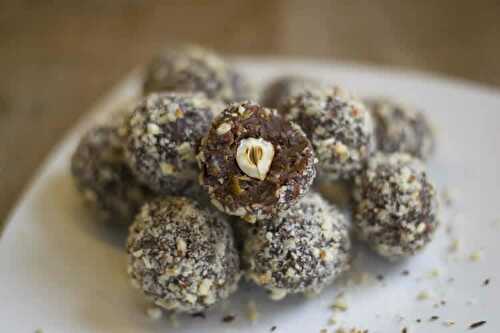 Ferrero rocher fait maison - des boulettes de chocolat pour vos fêtes.