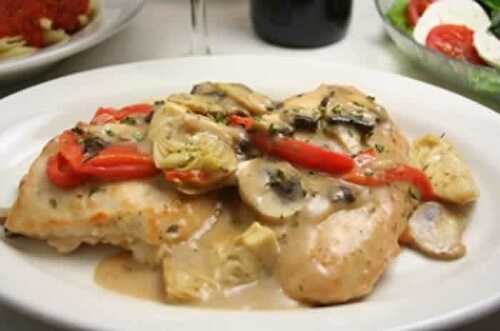 Poulet aux champignons creme - un délicieux plat de poulet fait maison.