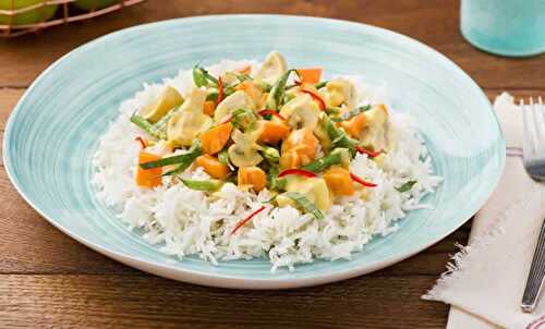 Riz aux légumes et curry au thermomix - plat pour votre dîner.