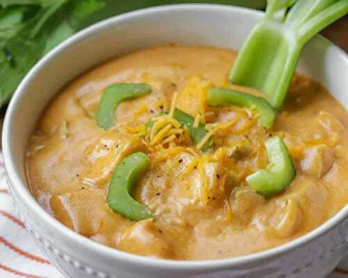 Soupe crémeuse aux poulet - un délice pour votre soirée.