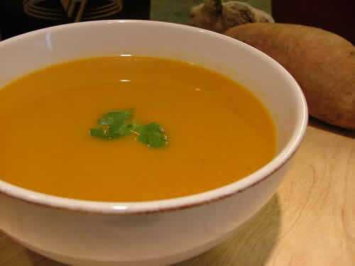 Soupe patate douce - une soupe avec moins de calories.