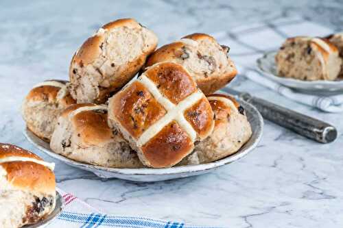 Hot cross bun – Petit pain traditionnel de Pâques