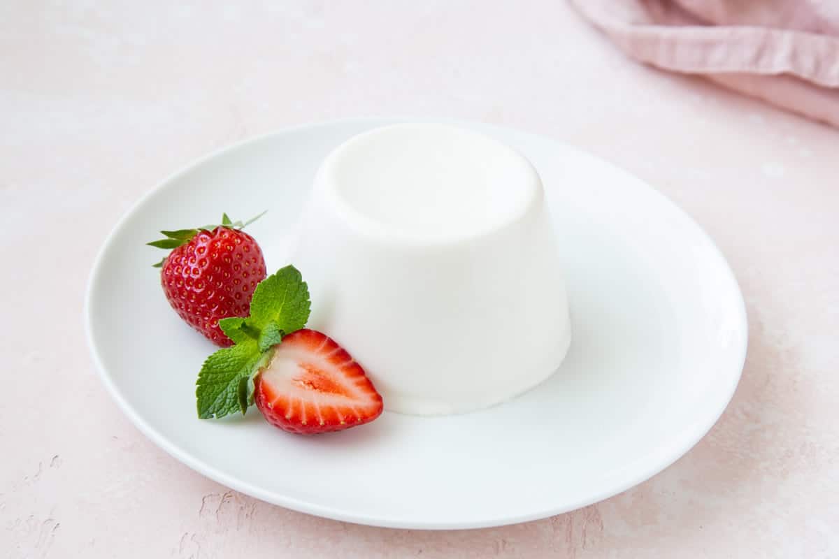 La recette parfaite de la panna cotta pour toutes les occasions.