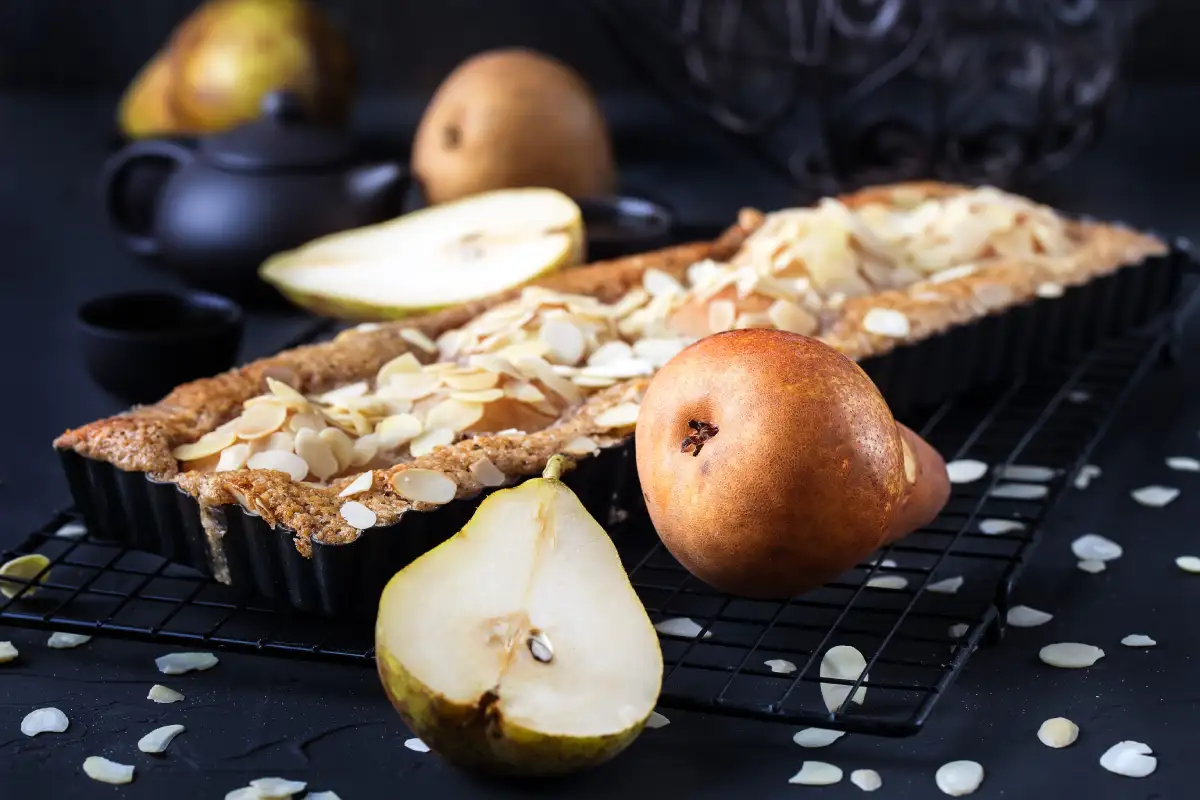 Comment faire la tarte à la poire frangipane