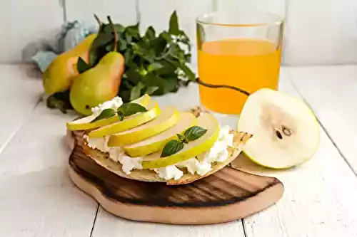 Bruschetta au fromage et à la poire