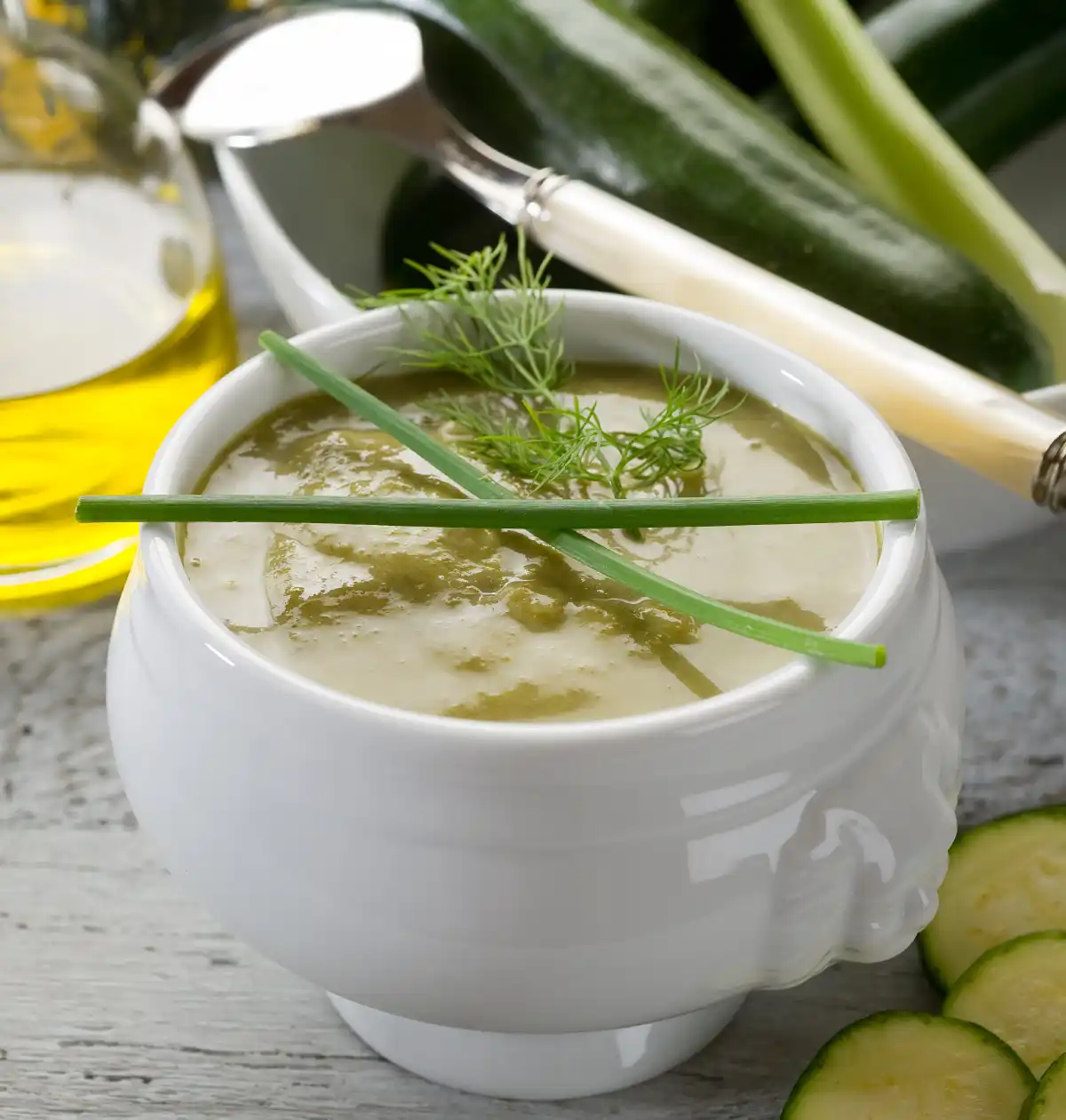 Soupe de courgette au Boursin délicate et pleine de saveurs