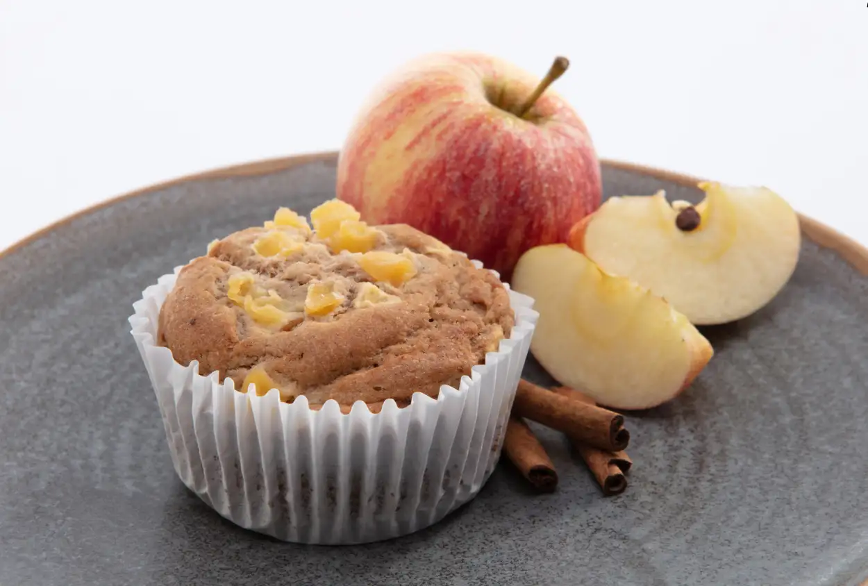 Muffins aux Pommes et Cannelle : Une Délicieuse Fusion de Saveurs Automnales