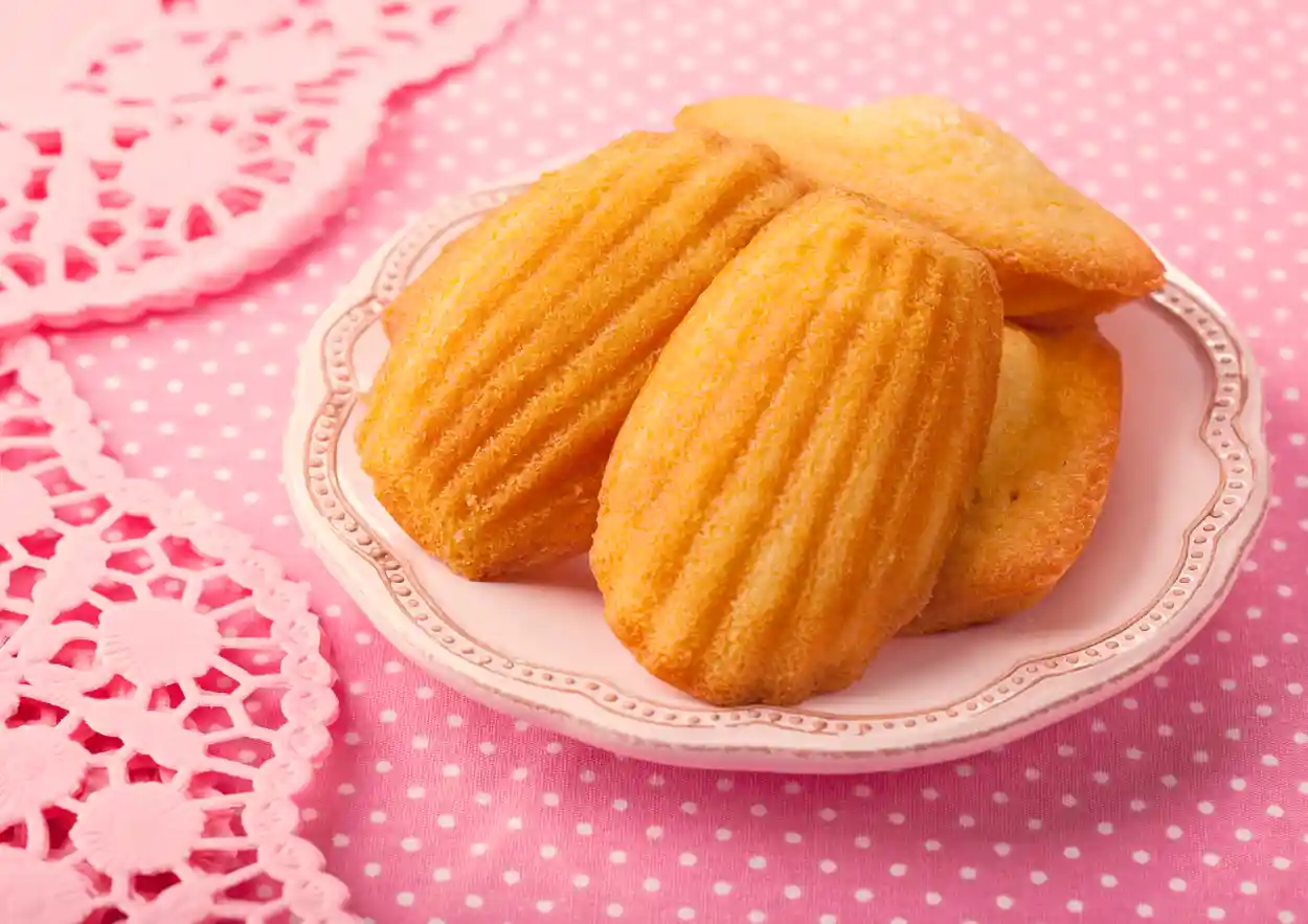 Avez-vous déja essayé cette recette extraordinaire des madeleines ?