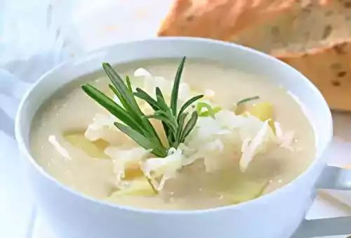 Soupe Crémeuse au Chou-Fleur Maison : Un Bol de Douceur Pour Réchauffer Votre Hiver