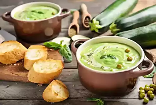 Soupe de courgettes à la crème fraîche : Votre dîner léger et gourmand en 20 minutes