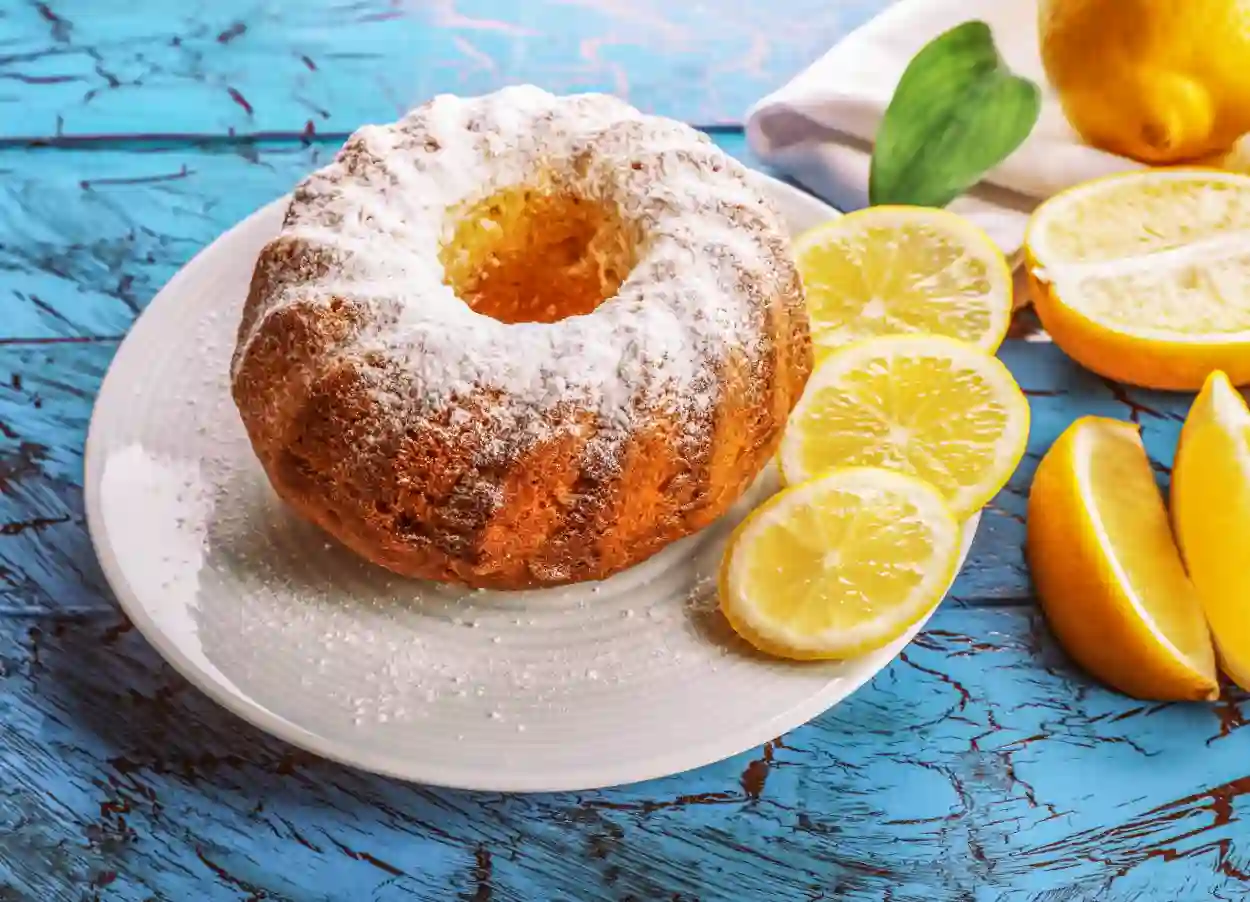 Gâteau Bundt au citron et orange : Moelleux, acidulé et gourmand