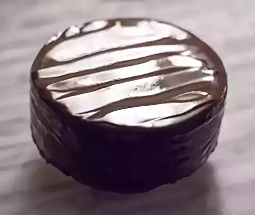 Glaçage Miroir au Chocolat : Brillance et Gourmandise