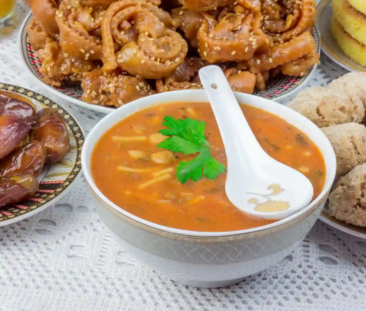 Harira Marocaine : La Soupe Traditionnelle de Ramadan