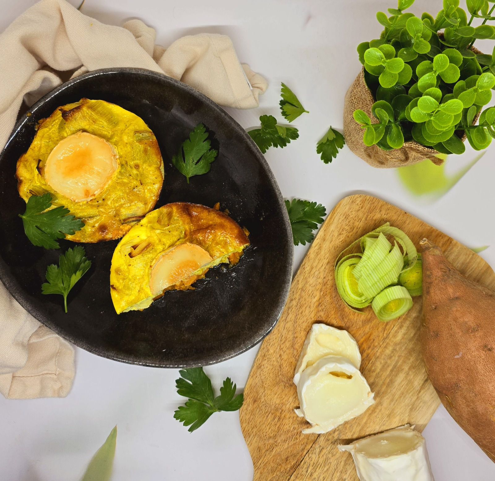 Quiche sans pâte patates douces, poireaux et chèvre