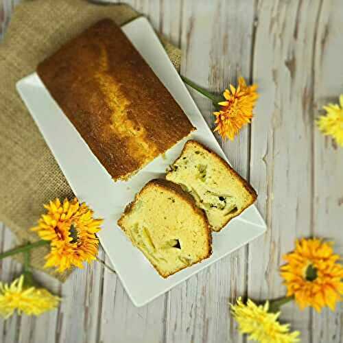 Cake rhubarbe et fleur d'oranger