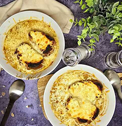Soupe à l'oignon gratinée