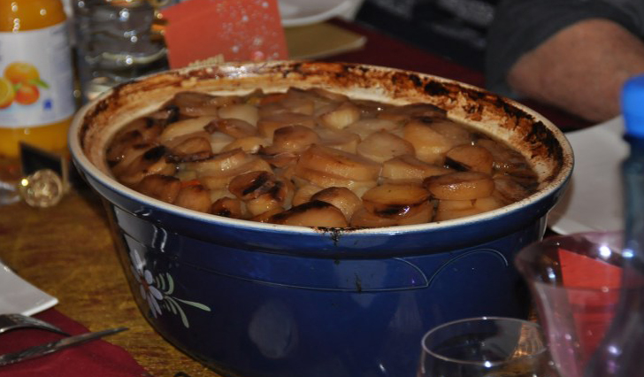 Baeckeoffe de canard aux épices de Noël et fruits secs