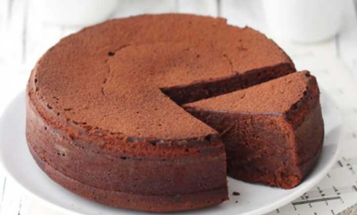 Gâteau crémeux au chocolat facile