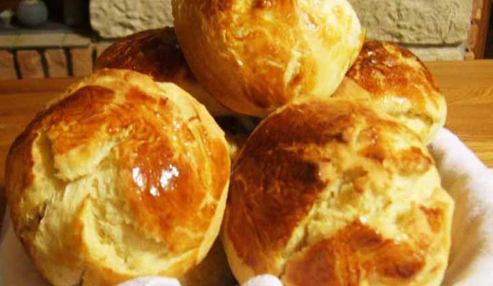 Petites Brioches au Lait