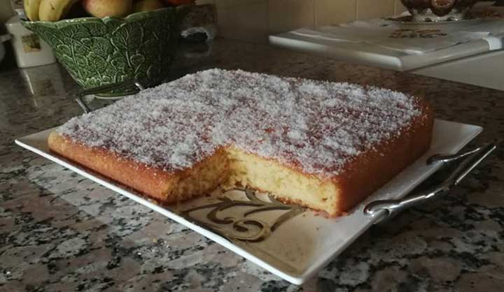 Recette Gâteau yaourt à la noix de coco Facile