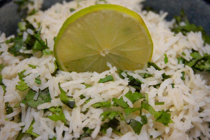 Riz à la coriandre et au citron vert - Recettes de Papounet