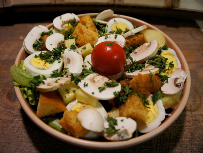 Salade parisienne comme au restaurant - Recettes de Papounet