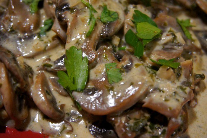 Sauce aux champignons, citron, crème et vin blanc - Recettes de Papounet