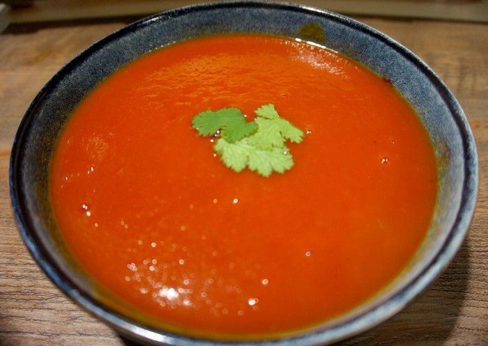 Soupe tomates pommes de terre et curcuma - Recettes de Papounet