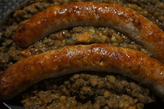 Chipolatas aux lentilles et carottes - Recettes de Papounet